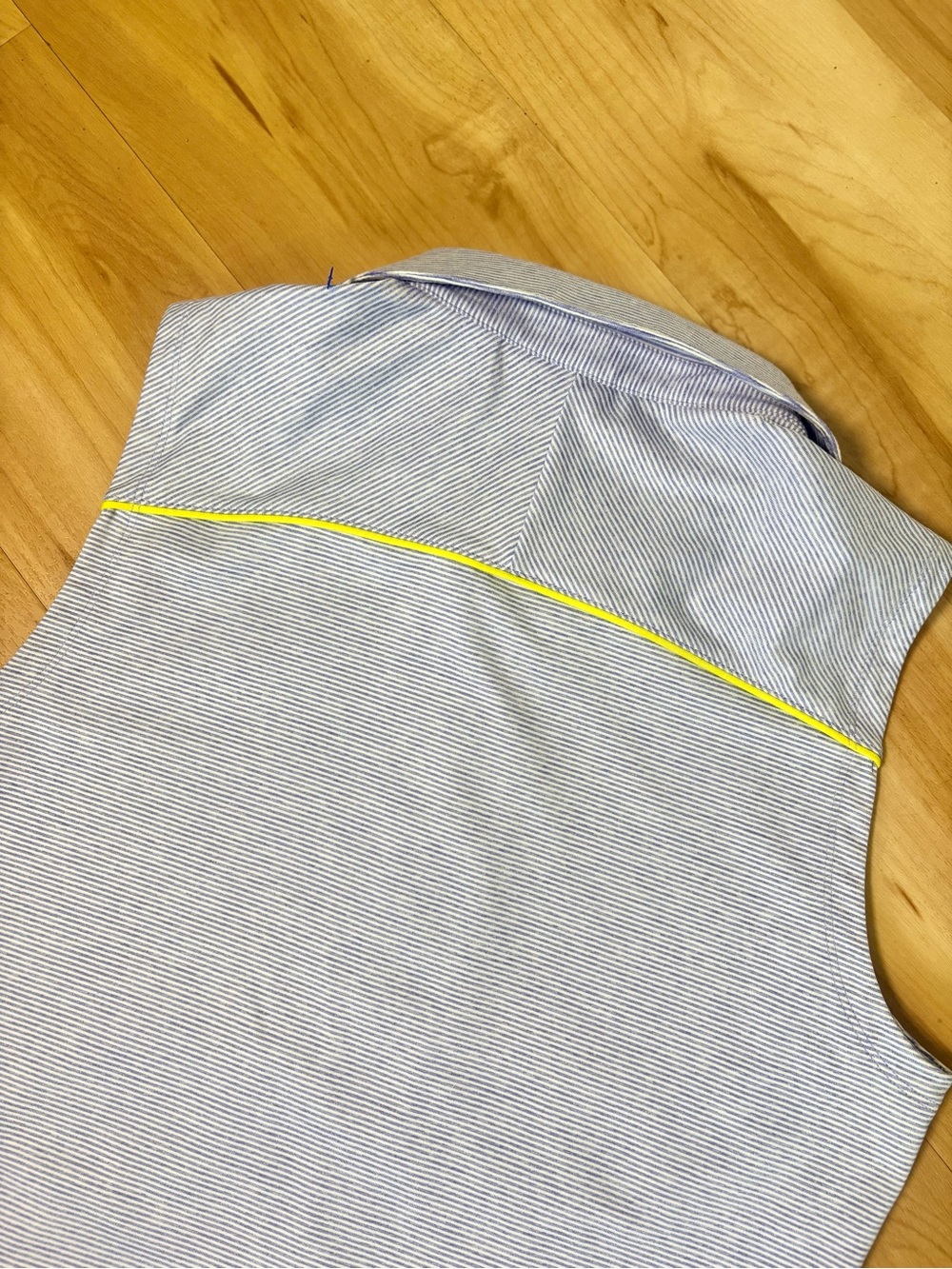PUMA Women's Sleeveless Striped Collared Golf Polo Shirt Sportlifestyle Size M - Picture 5 of 7